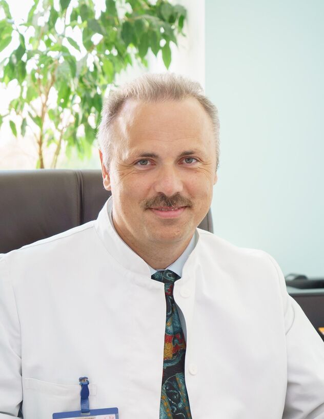Docteur Expert en narcologie Frederick Santos